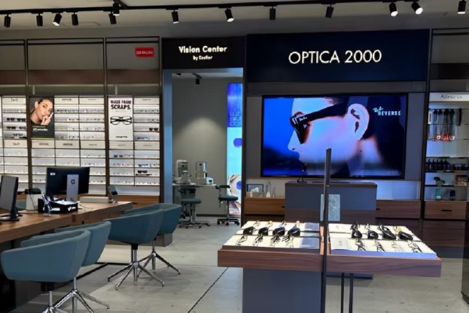 OPTICA2000