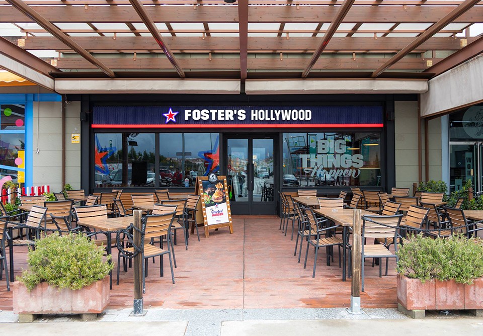 FOSTERS HOLLYWOOD